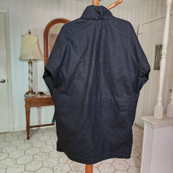 Lululemon Lab Parka With Hiden Hood Jacket - Picture 4 of 10